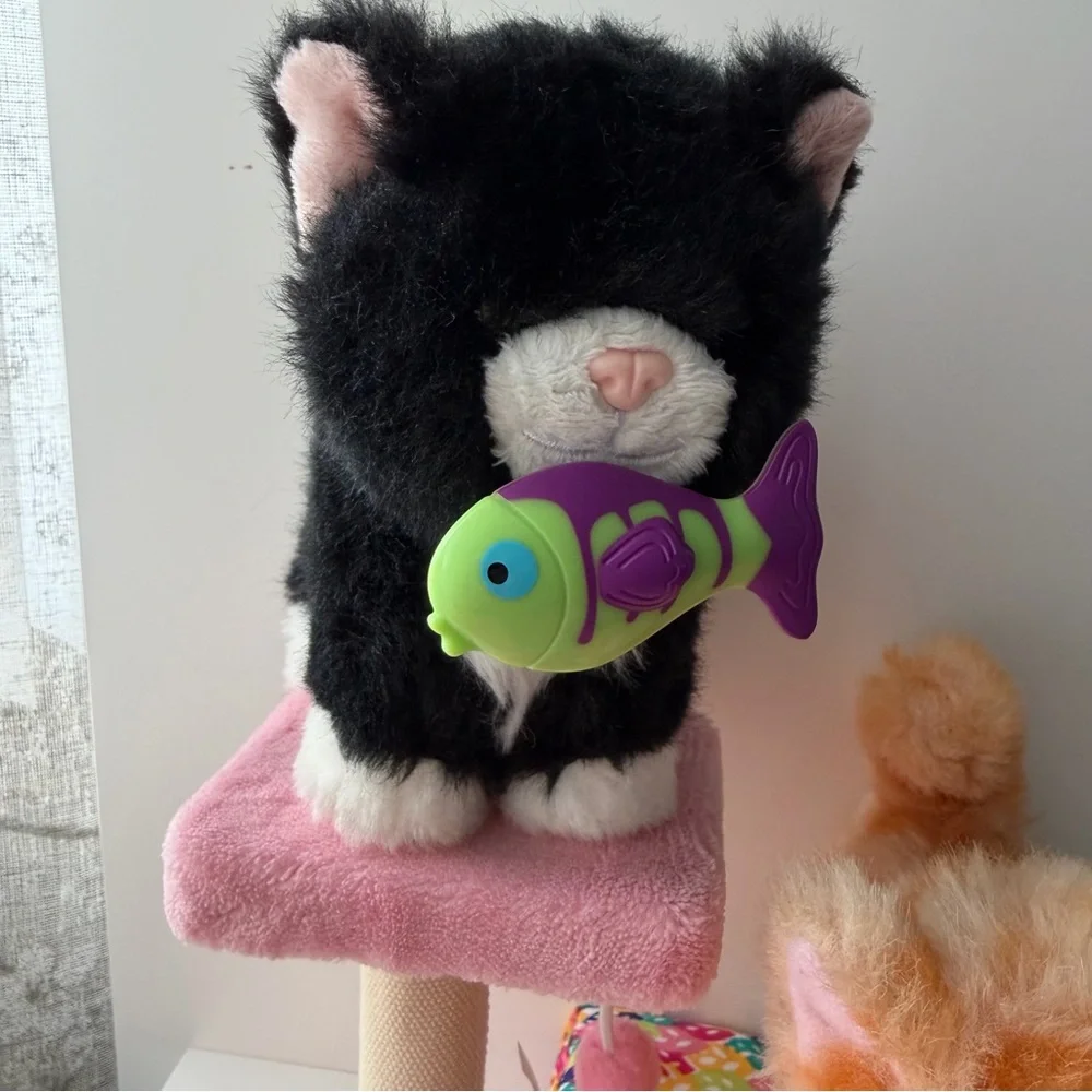 AMERICAN GIRL Cat Care Essentials +Truly Me Orange Tabby & Tuxedo Cats Bundle